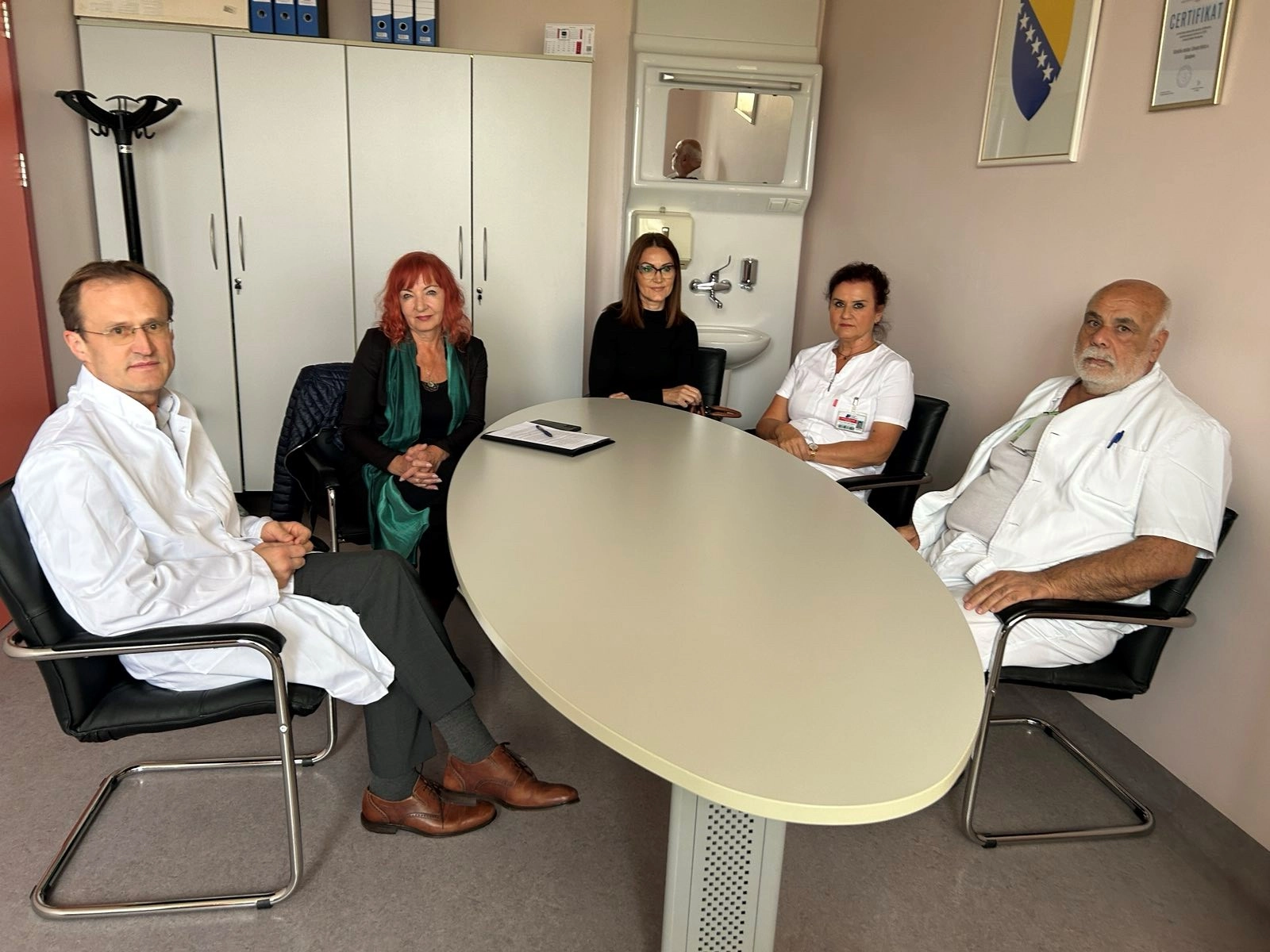 Dr. Senad Habibović, vrhunski stručnjak iz oblasti uroginekologije iz Njemačke, na prenosu znanja na  KCUS-u